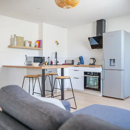 Tres Bel Lumineux Et Au Calme - 2 Personnes * Angers