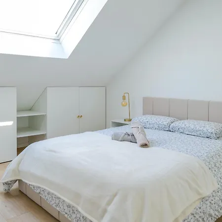 Tres Bel Lumineux Et Au Calme - 2 Personnes Apartment Angers