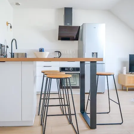 Tres Bel Lumineux Et Au Calme - 2 Personnes * Angers