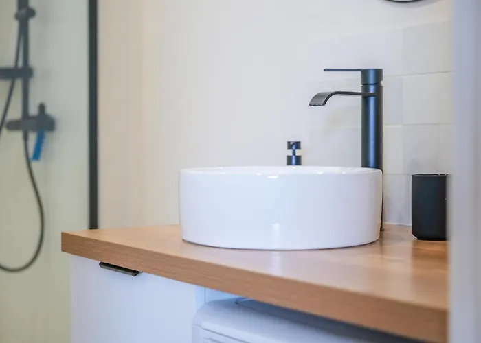 Tres Bel Lumineux Et Au Calme - 2 Personnes Lejlighed