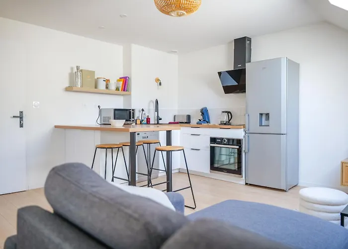 Tres Bel Lumineux Et Au Calme - 2 Personnes * Angers